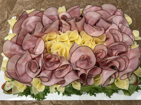 Bild på Stora Vitbergstårtan 18-20 bitar, Ost & skinkröra